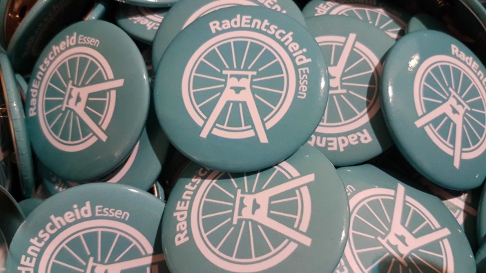 Buttons RadEntscheid Essen